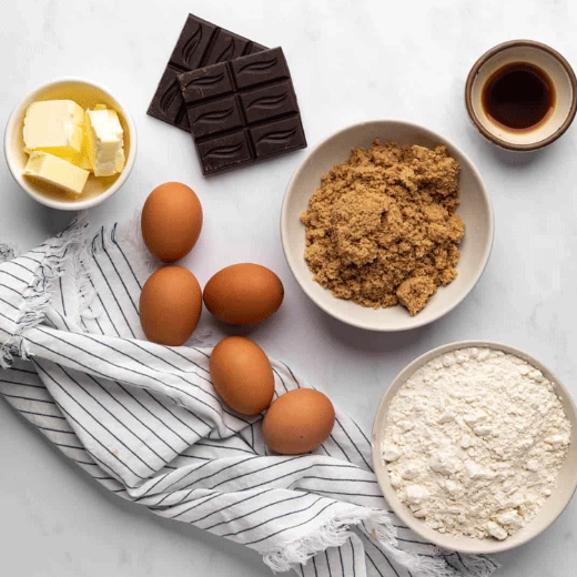 صورة لقسم سكر ومستلزمات الخبز والحلويات